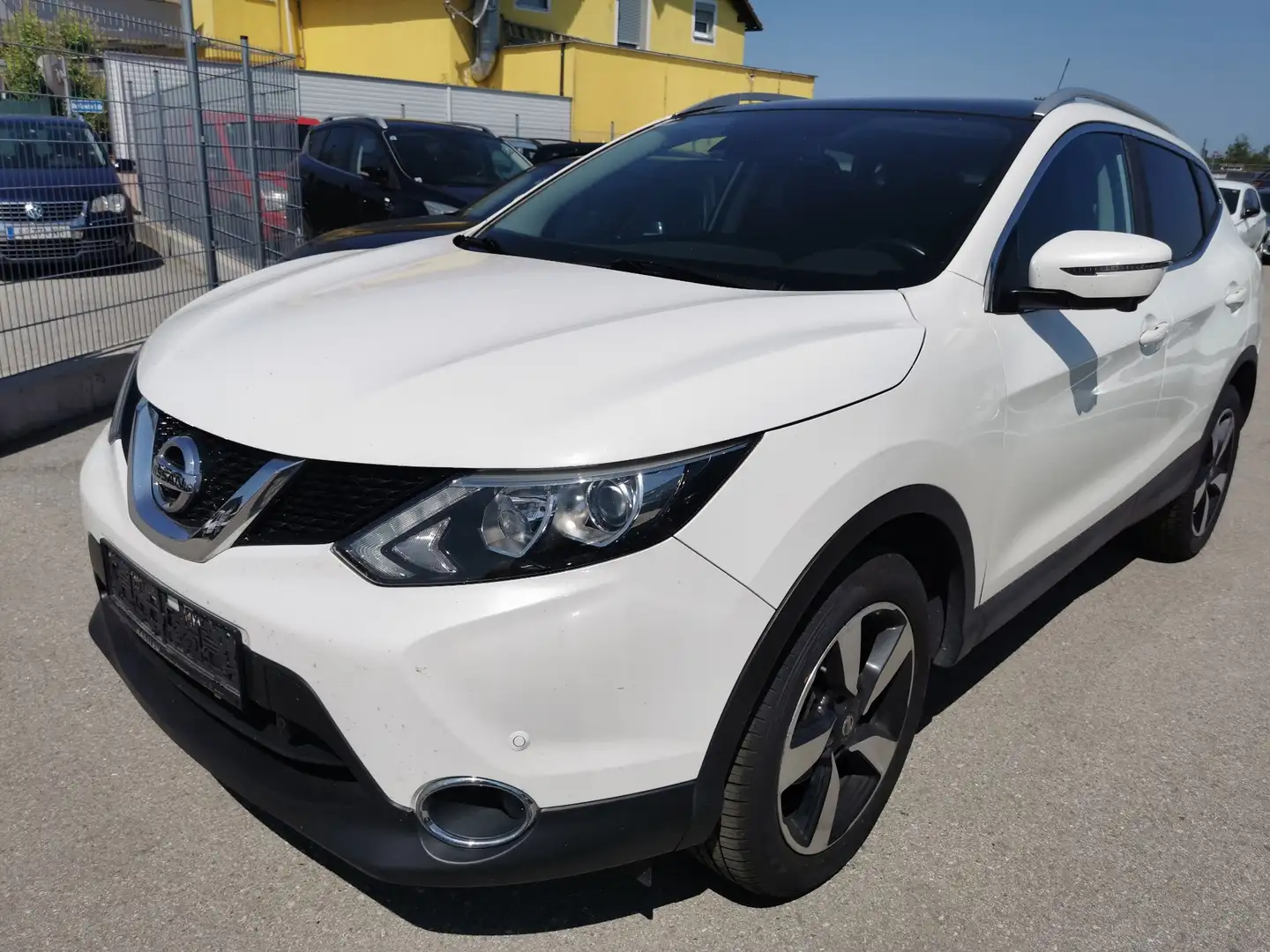 Nissan Qashqai 360° Weiß - 1