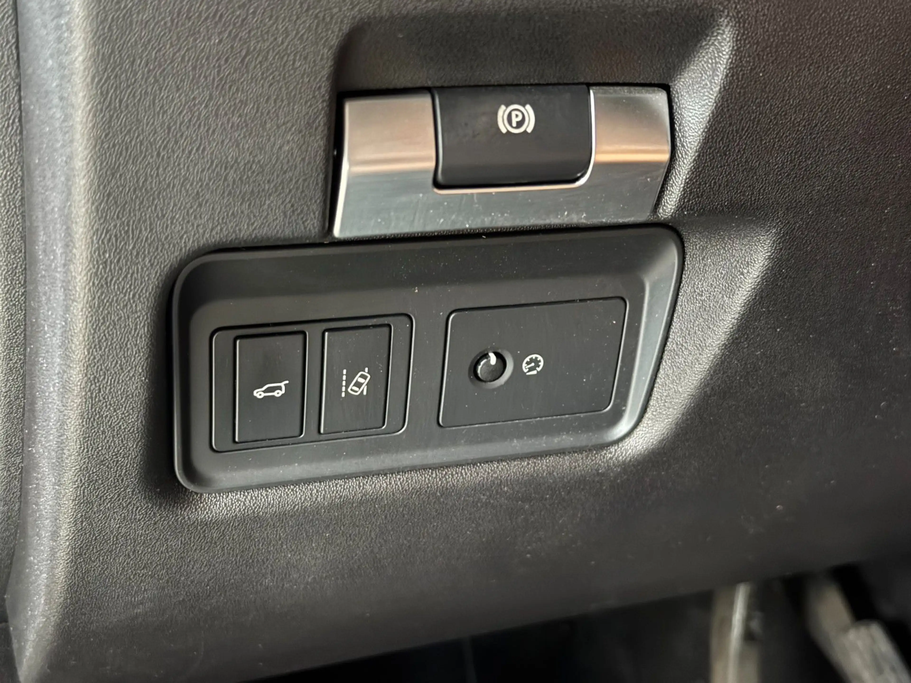 Jaguar E-Pace E-PACE D240*HSE*AWD*Pano*LED*Memory*Audio — photo 31