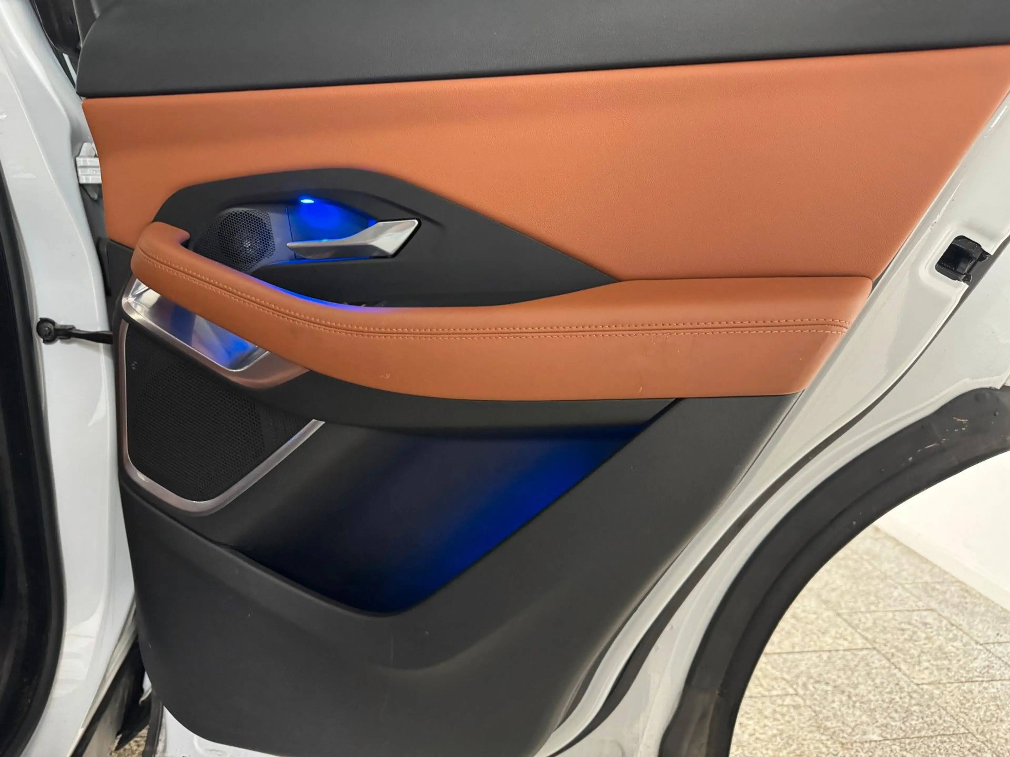 Jaguar E-Pace E-PACE D240*HSE*AWD*Pano*LED*Memory*Audio — photo 20