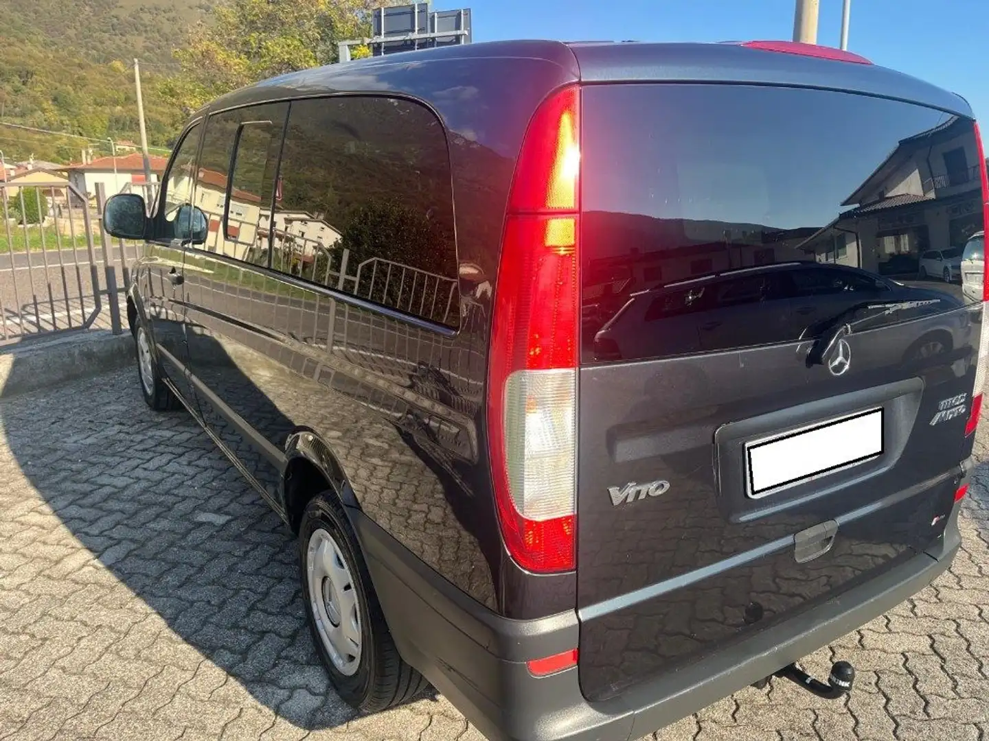 Mercedes-Benz Vito 2.2 111 CDI PC-SL Kombi Long AUTOCARRO 6 POSTI Nero - 2