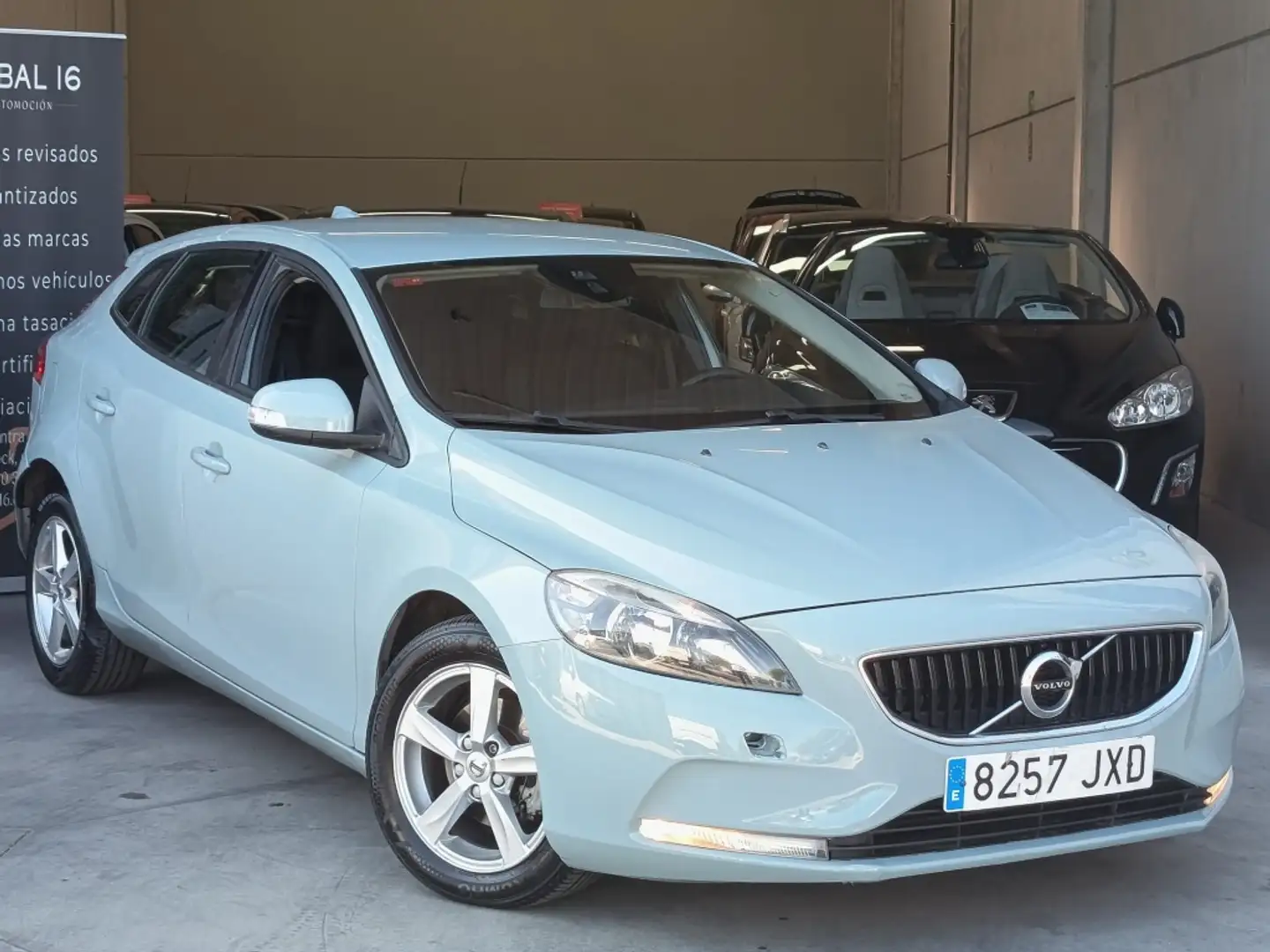 Volvo V40 D2 Kinetic 120 Azul - 2