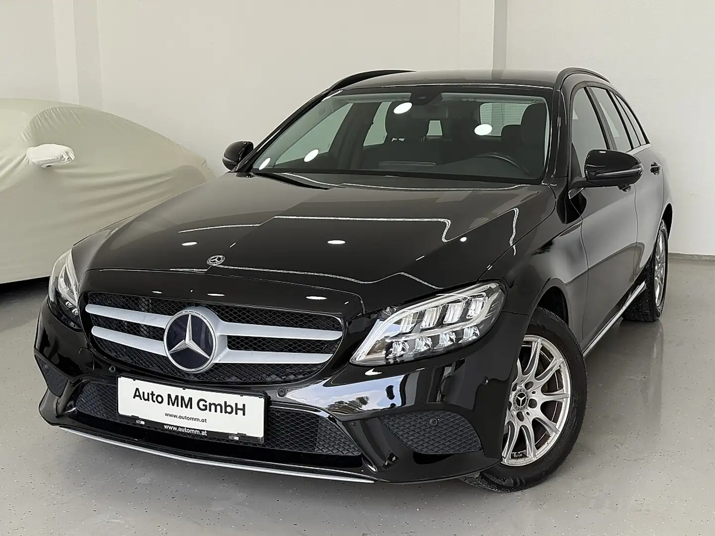 Mercedes-Benz C 200 d Schwarz - 1