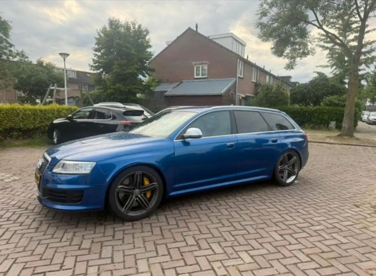 Audi RS6 5.0 TFSI Bleu - 1