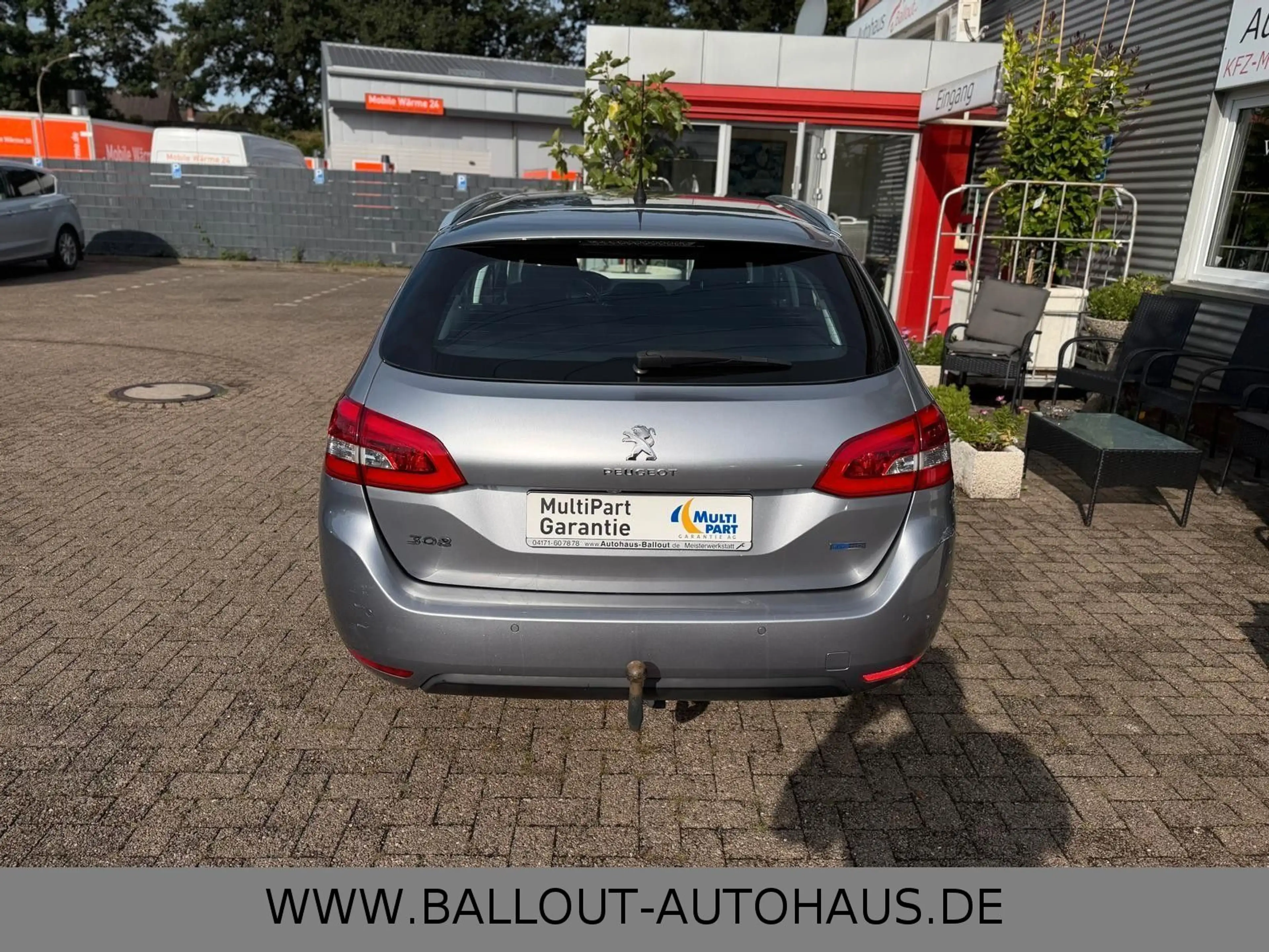 Peugeot 308 SW Allure*2.HAND*KLIMA*NAVI*TEMP*AHK*LED*SHZ — photo 6