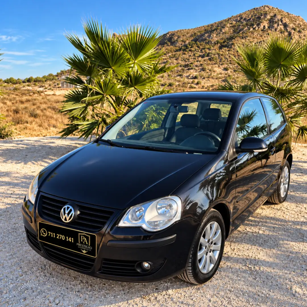 Volkswagen Polo 1.4TDI Edition 80 Negro - 2