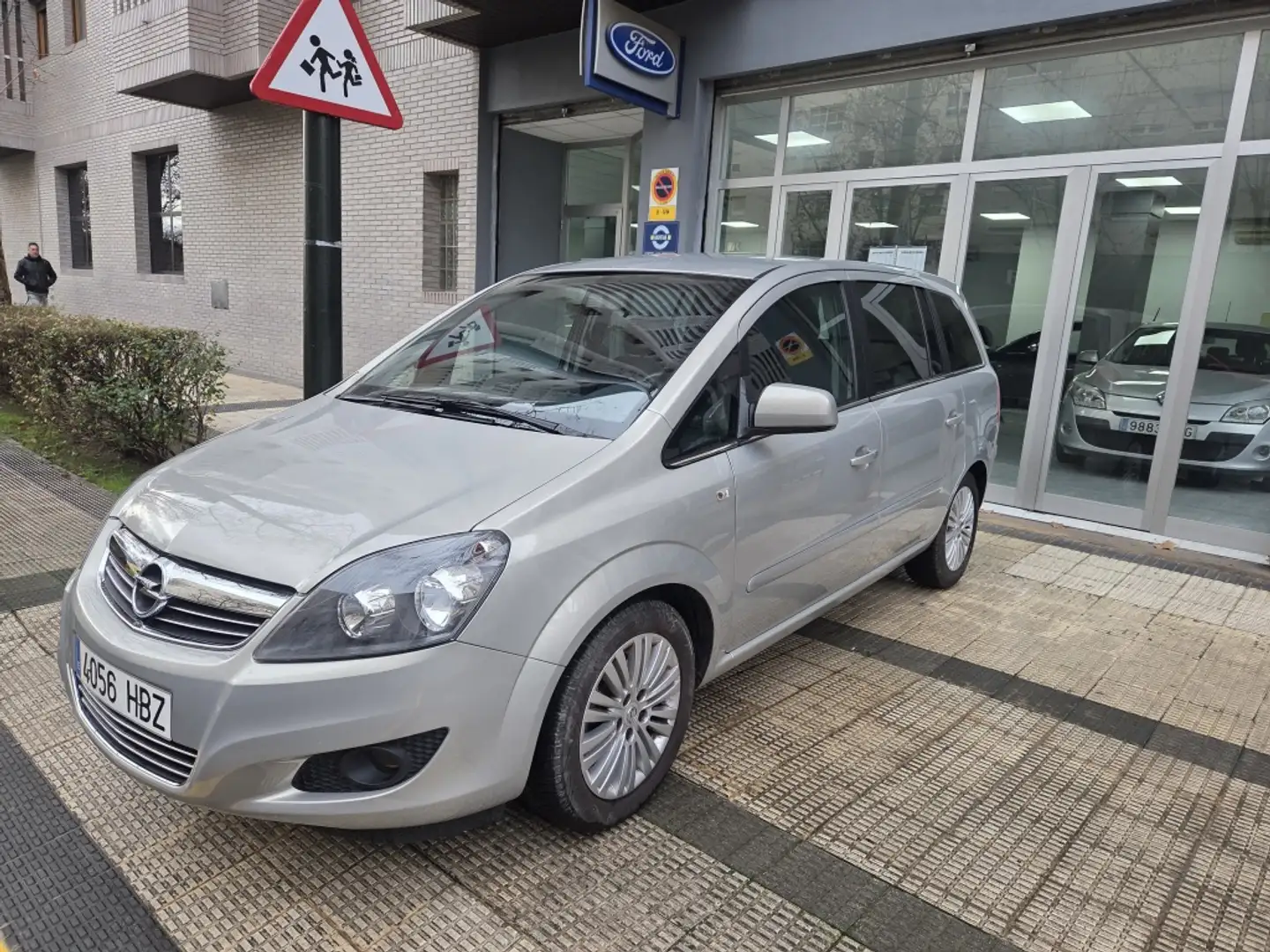 Opel Zafira 1.6 16v Enjoy Plus Argent - 1