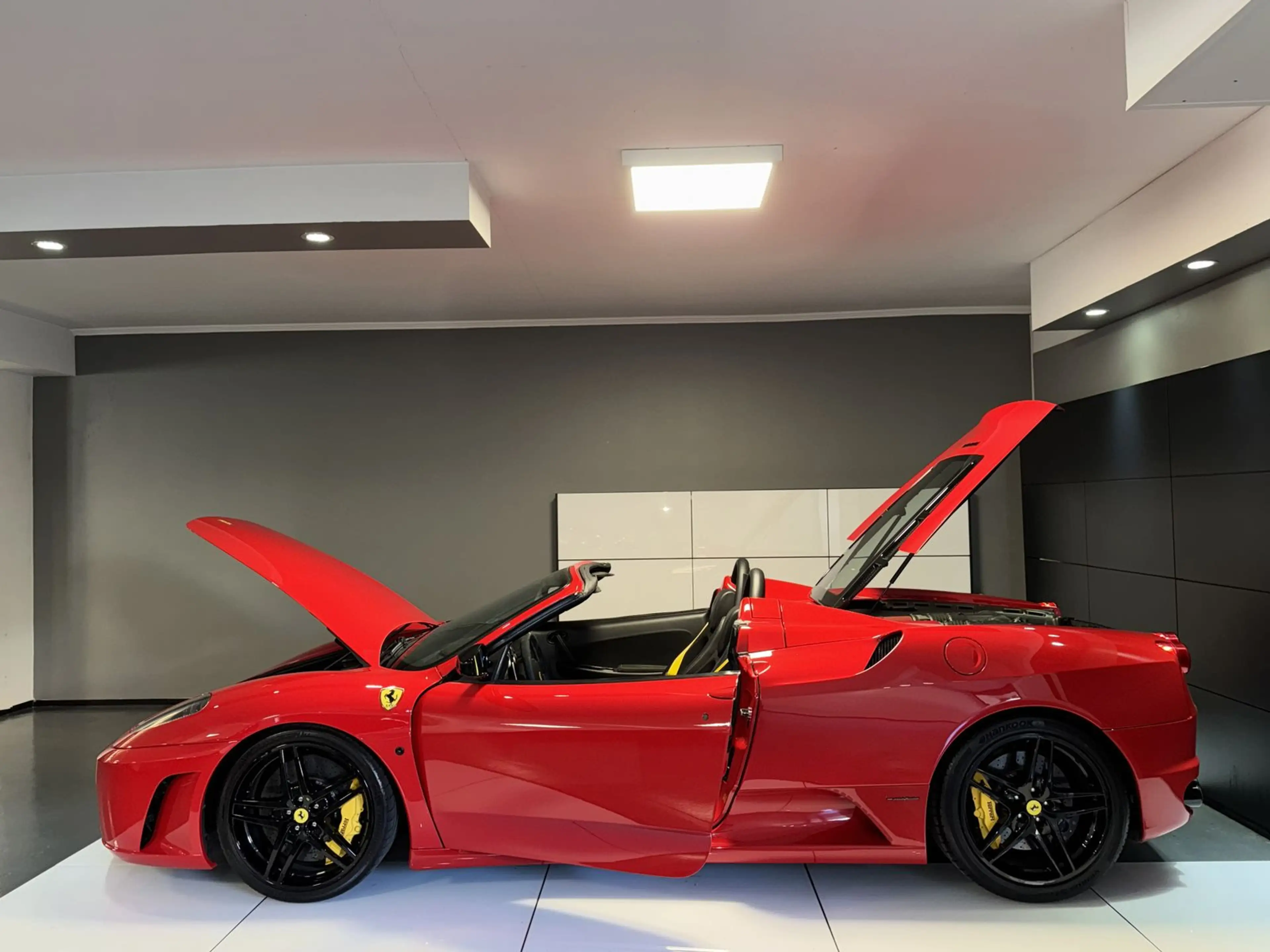 Ferrari F430 Spider F1 F28 FORMULA1 WORLD TITLES Keramik — photo 9