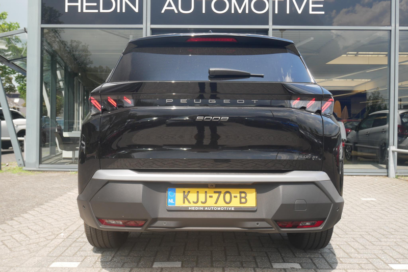 Peugeot 5008 1.6 Plug-in Hybrid 225 GT 7p | Elektrische klep | — photo 5