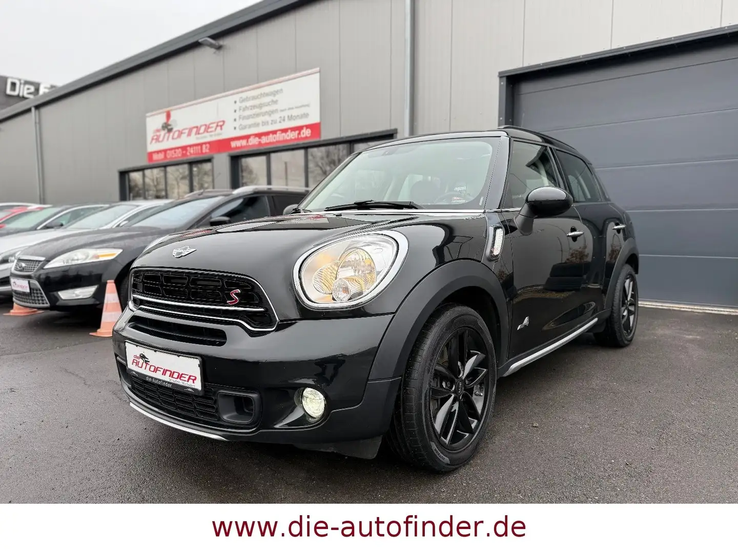 MINI Cooper S Countryman All4 Navi,Sitzh,PDC,Panorama Schwarz - 1