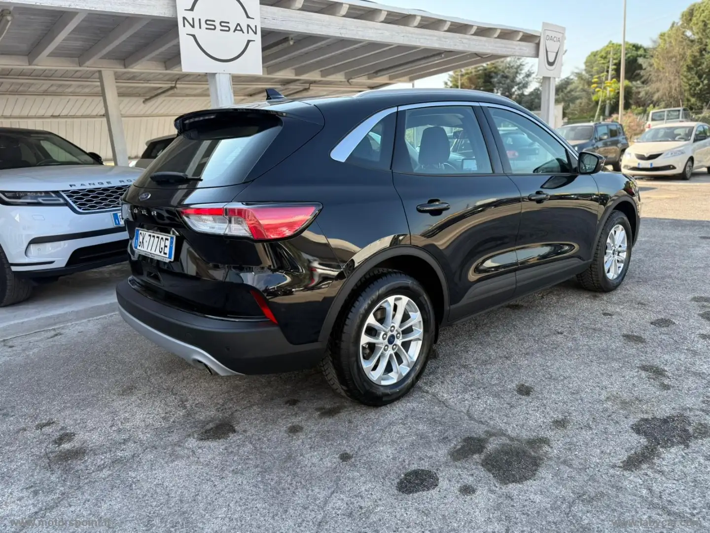 Ford Kuga 1.5 EcoBlue 120 CV aut. 2WD Tit.Bus Schwarz - 2