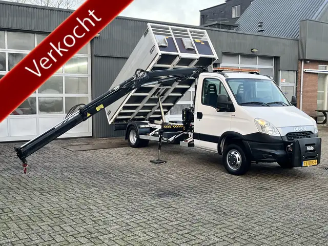 Iveco Daily 50C15 Hiab 022 Laadkraan 1555kg laadvermogen Kippe