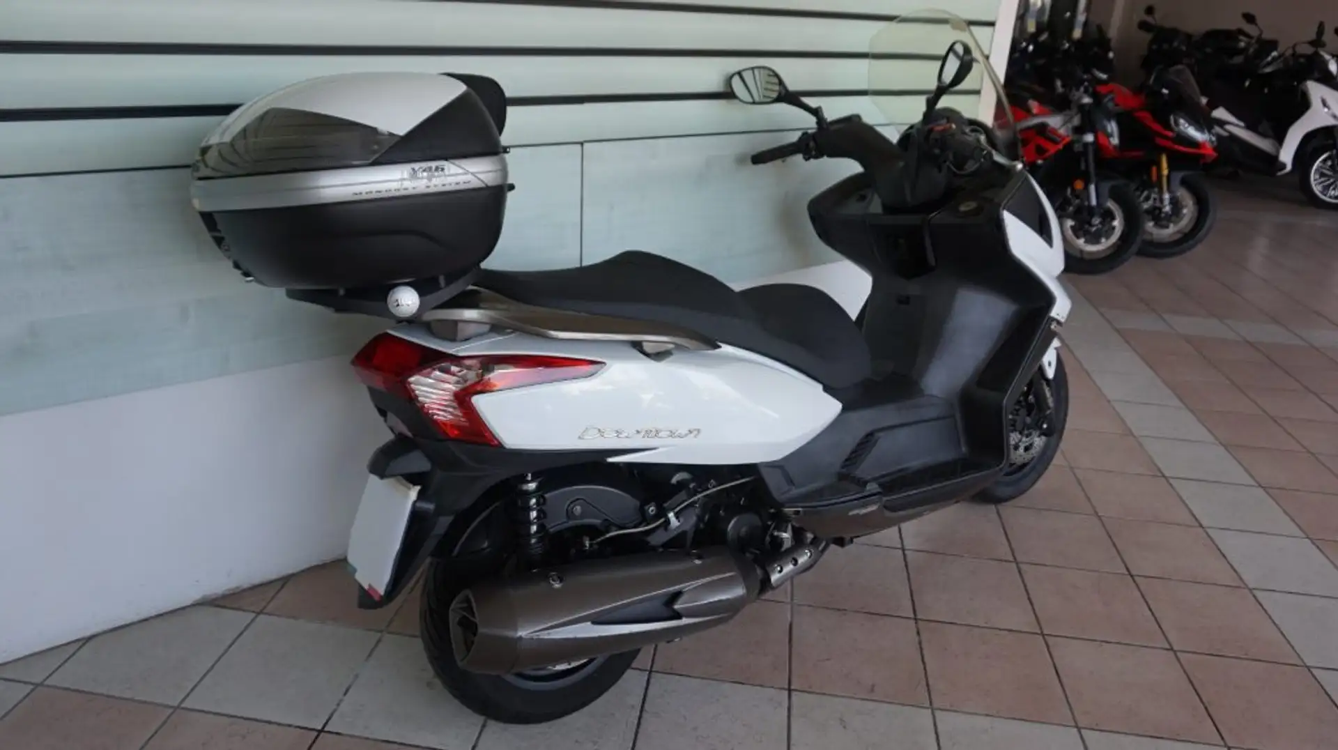 Kymco Downtown 300i i.e. Bianco - 2
