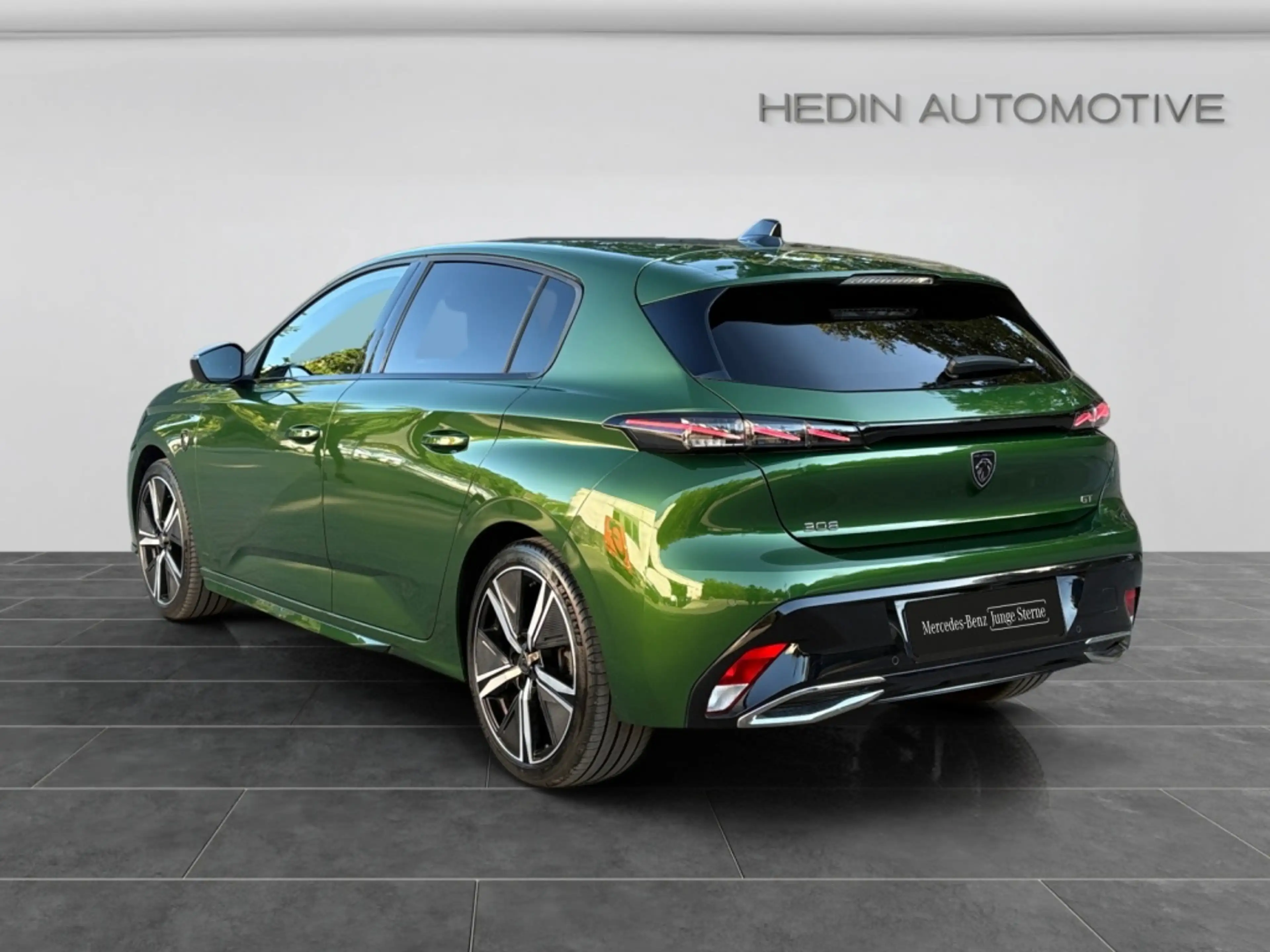 Peugeot 308 1.2 PureTech GT MATRIX-LED|ACC|PDC|KAM|SHZ — photo 4