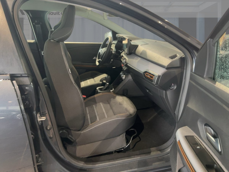 Dacia Sandero Stepway Comfort TCe 90 CVT Automatik — photo 8
