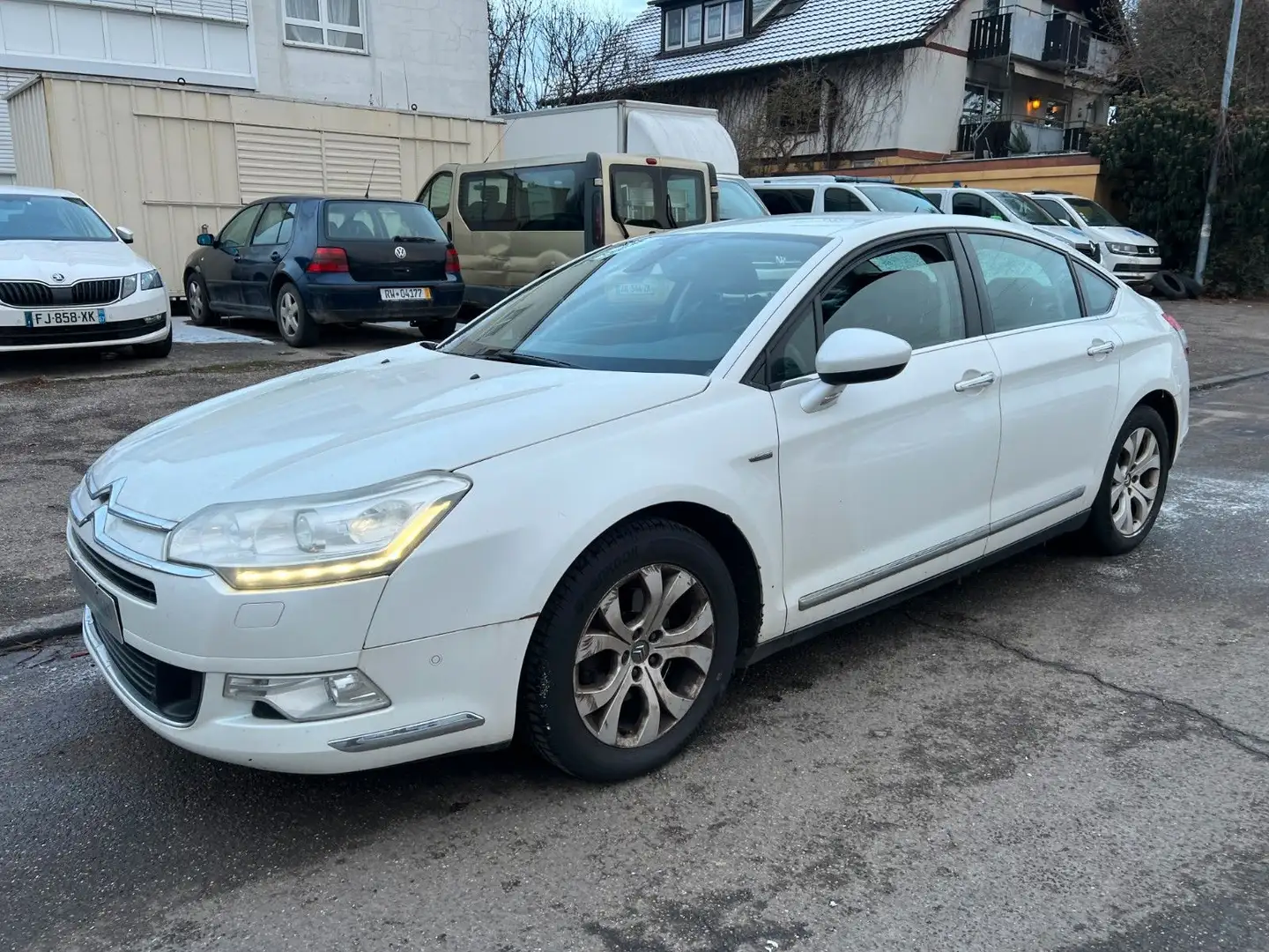 Citroen C5 2.0 HDi *leder*NAVI* Automatik* Weiß - 1