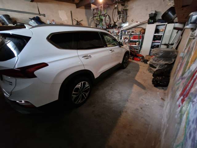 Imagine Hyundai Grand Santa Fe blue 2.2 CRDI 4WD Automatik Premium