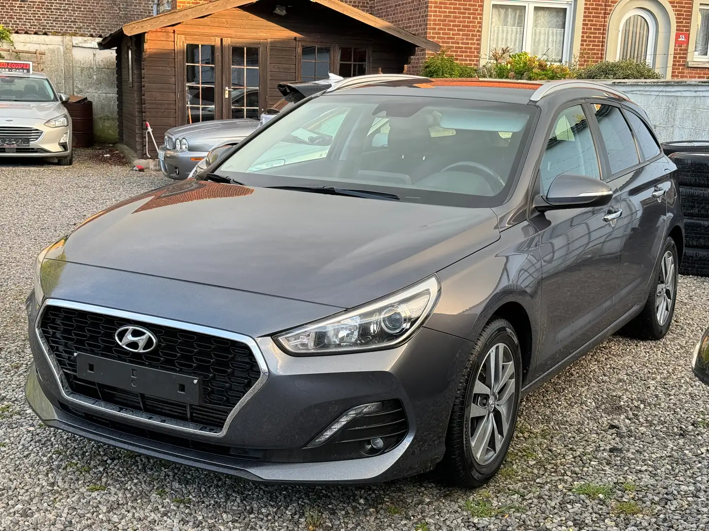Hyundai i30 1.0 T-GDi 120Ch ( 96.882Km ) 2019 Garantie 12 Mois Grey - 1