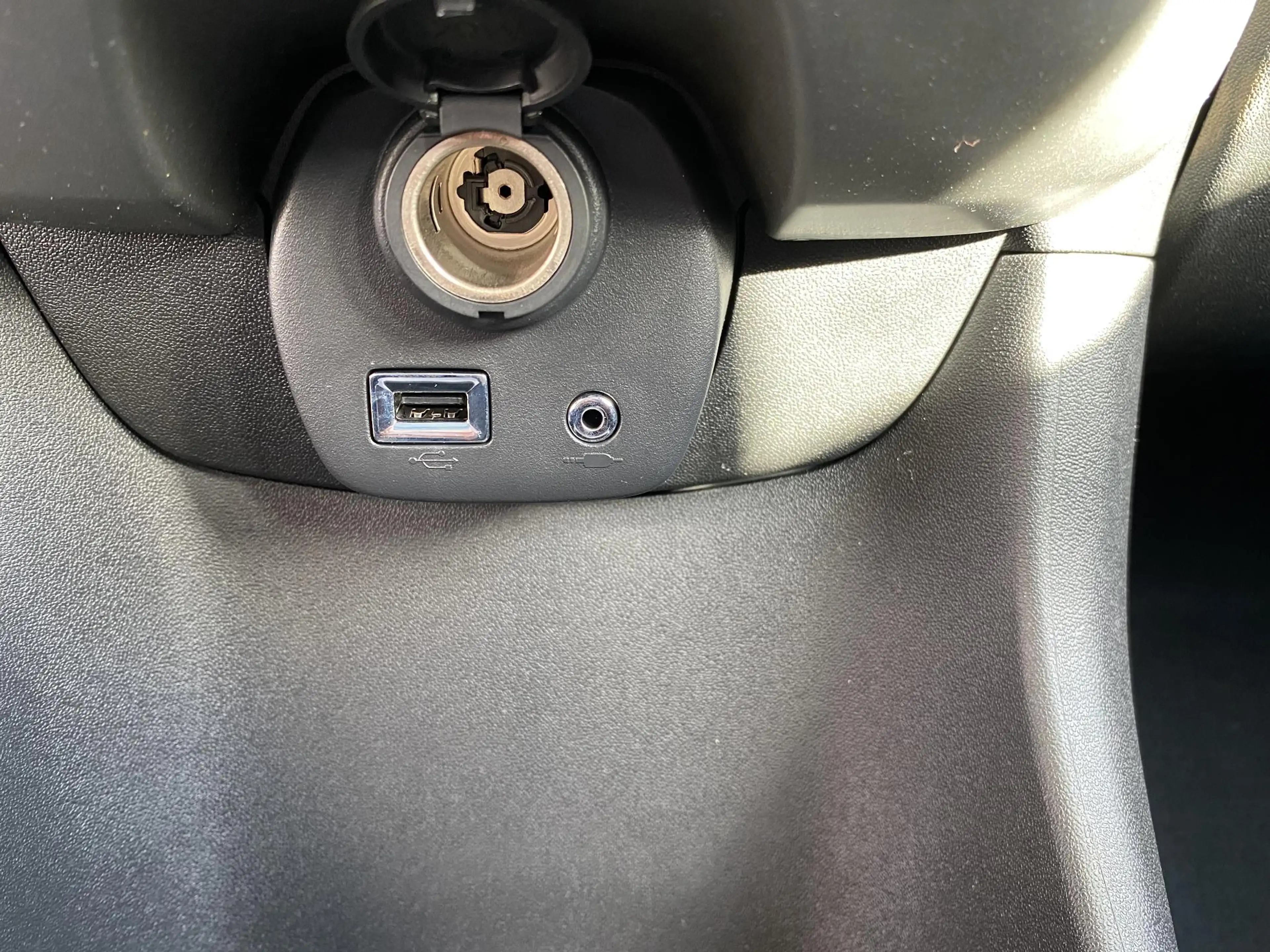 Toyota Aygo 1.0 VVT-i x-play — photo 21