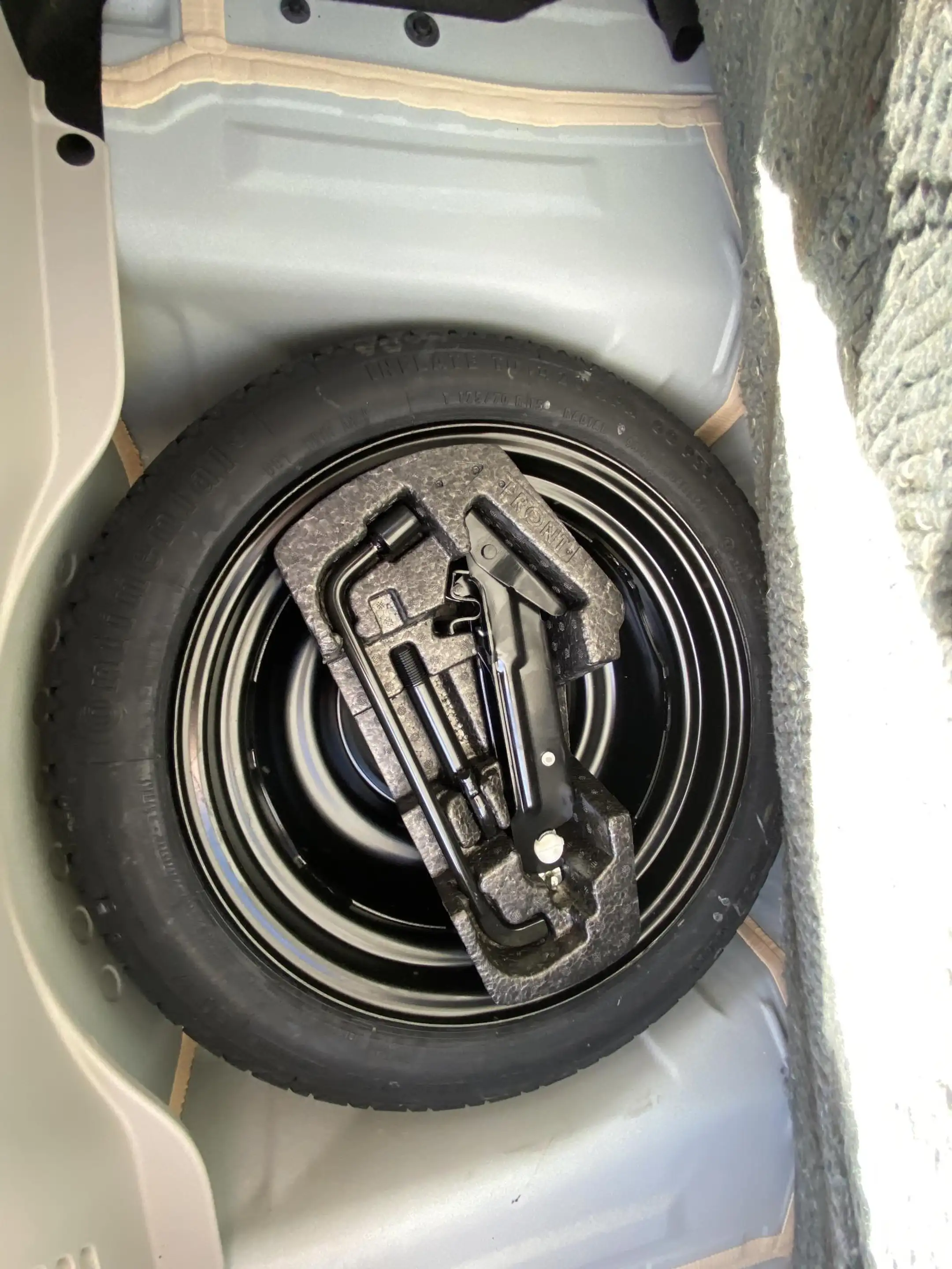 Toyota Aygo 1.0 VVT-i x-play — photo 13