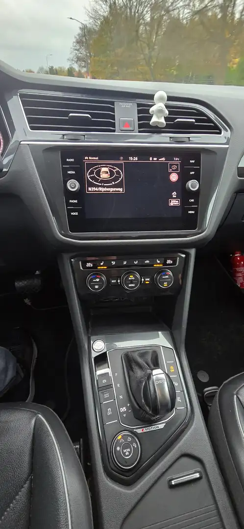 Volkswagen Tiguan Tiguan 2.0 TSI 4M HL Bus R Rood - 2