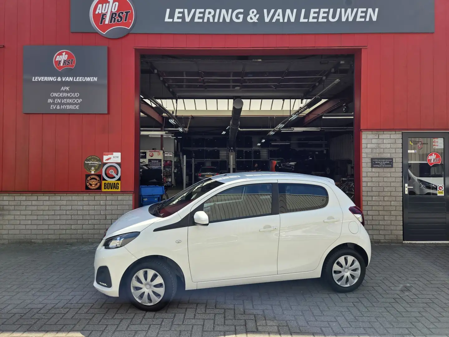 Peugeot 108 1.0 e-VTi Active Automaat/ Airco/ Elektrische rame Bianco - 1