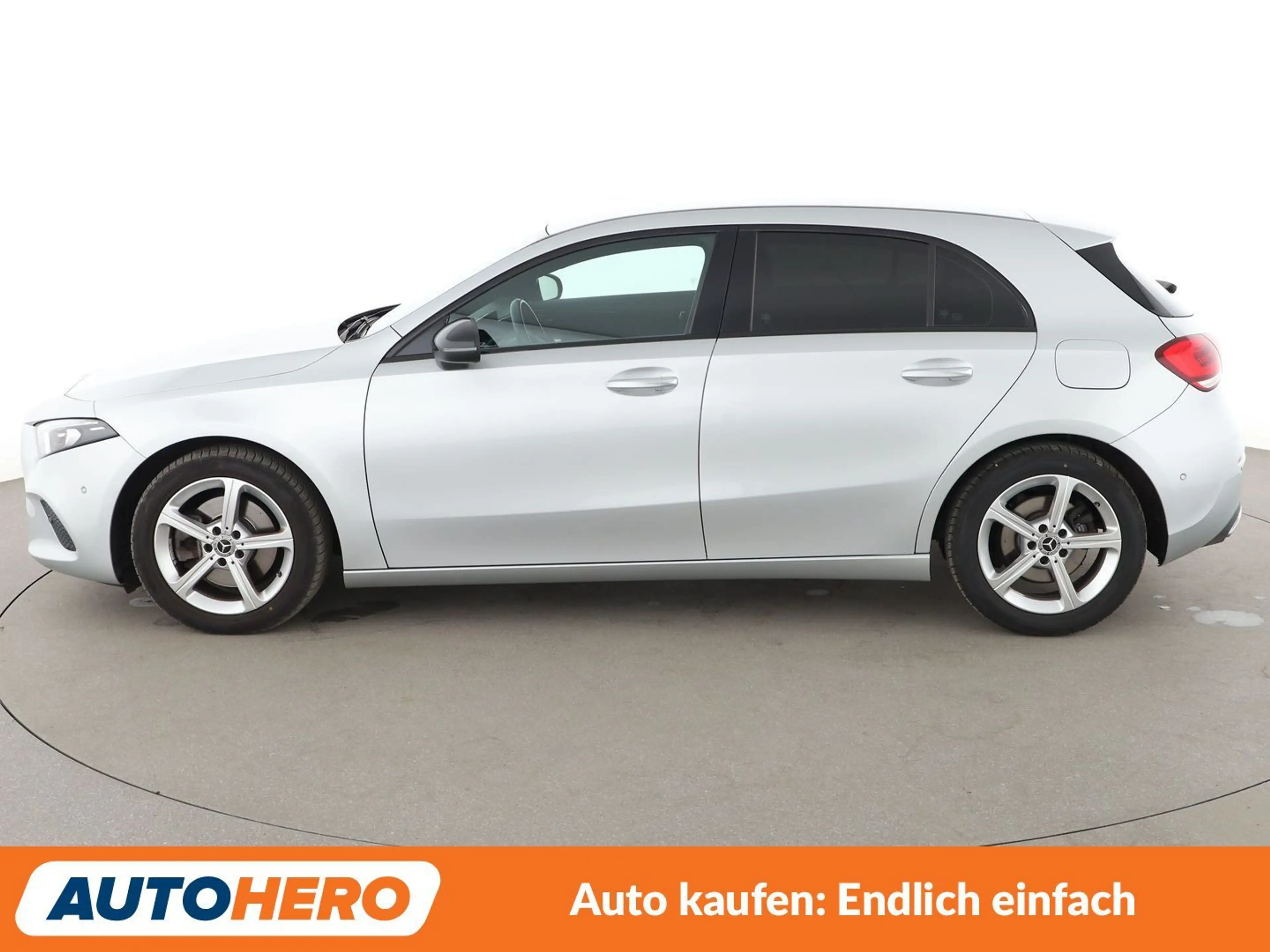 Mercedes-Benz A 220 4Matic Progressive Aut.*LED*NAVI*TEMPO*PDC*SHZ* — photo 3