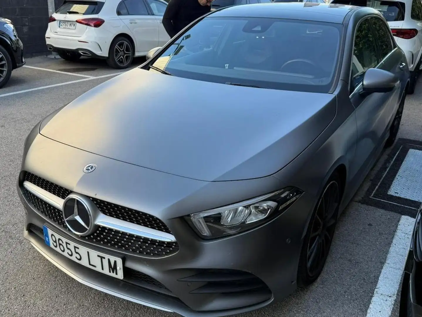 Mercedes-Benz A 200 A 200d 8G-DCT Negro - 1