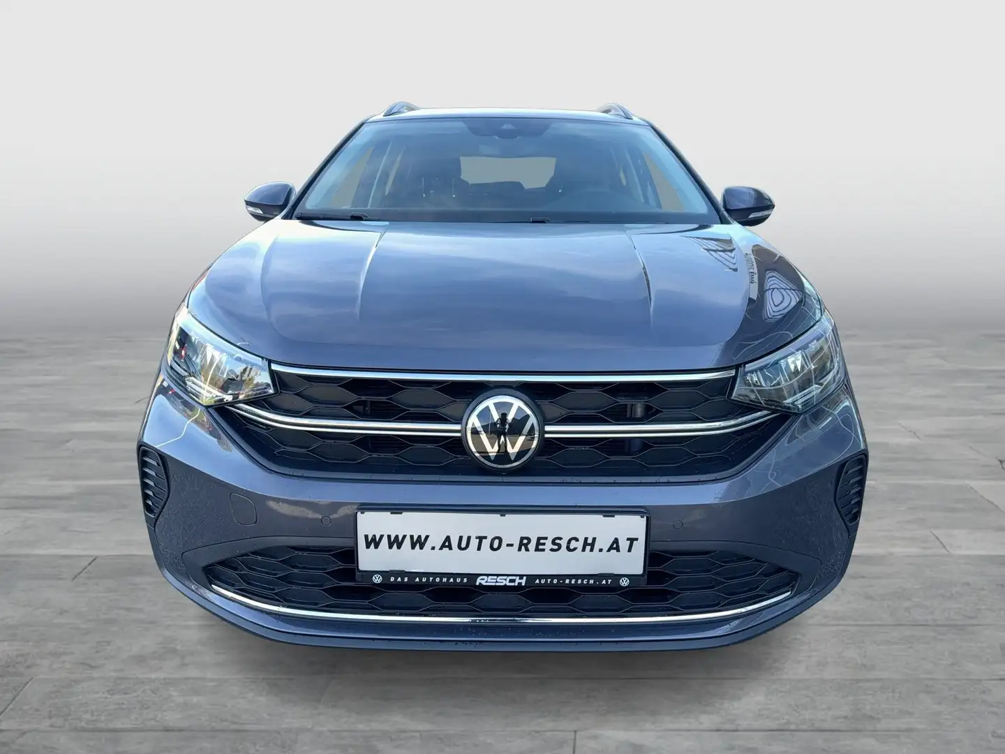 Volkswagen Taigo Life TSI Gris - 2