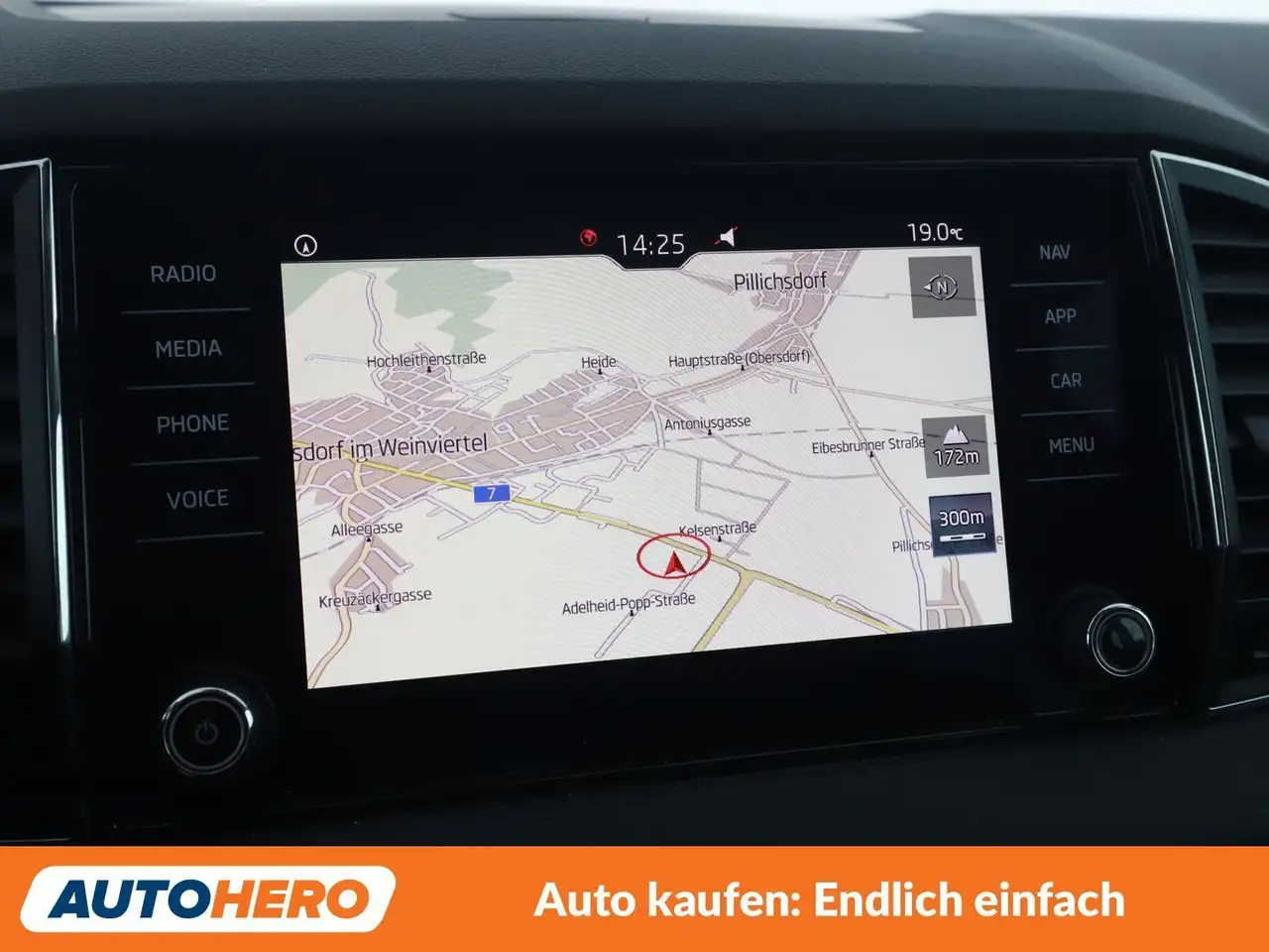 Skoda Karoq 1.5 TSI ACT Style 125, миниатюра 21