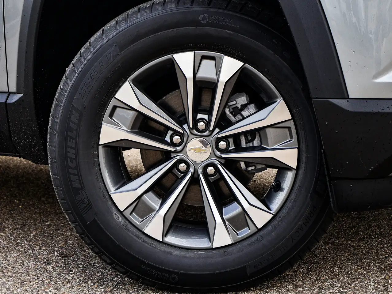 Chevrolet Equinox снимка Chevrolet Equinox