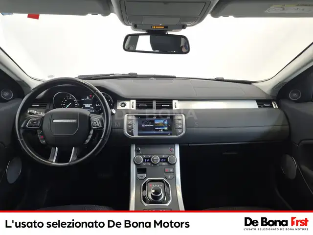 Land Rover Range Rover Evoque view 9