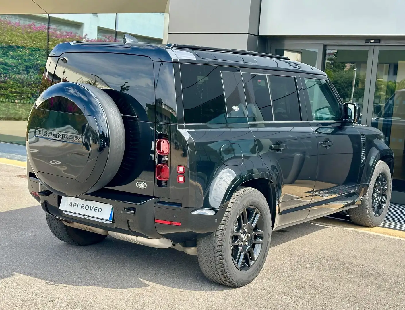 Land Rover Defender Defender 110 3.0D I6 250 CV AWD Auto X-Dynamic SE Schwarz - 2