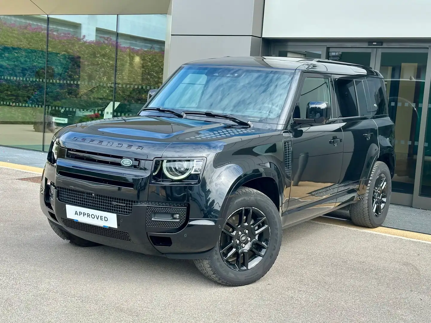 Land Rover Defender Defender 110 3.0D I6 250 CV AWD Auto X-Dynamic SE Schwarz - 1