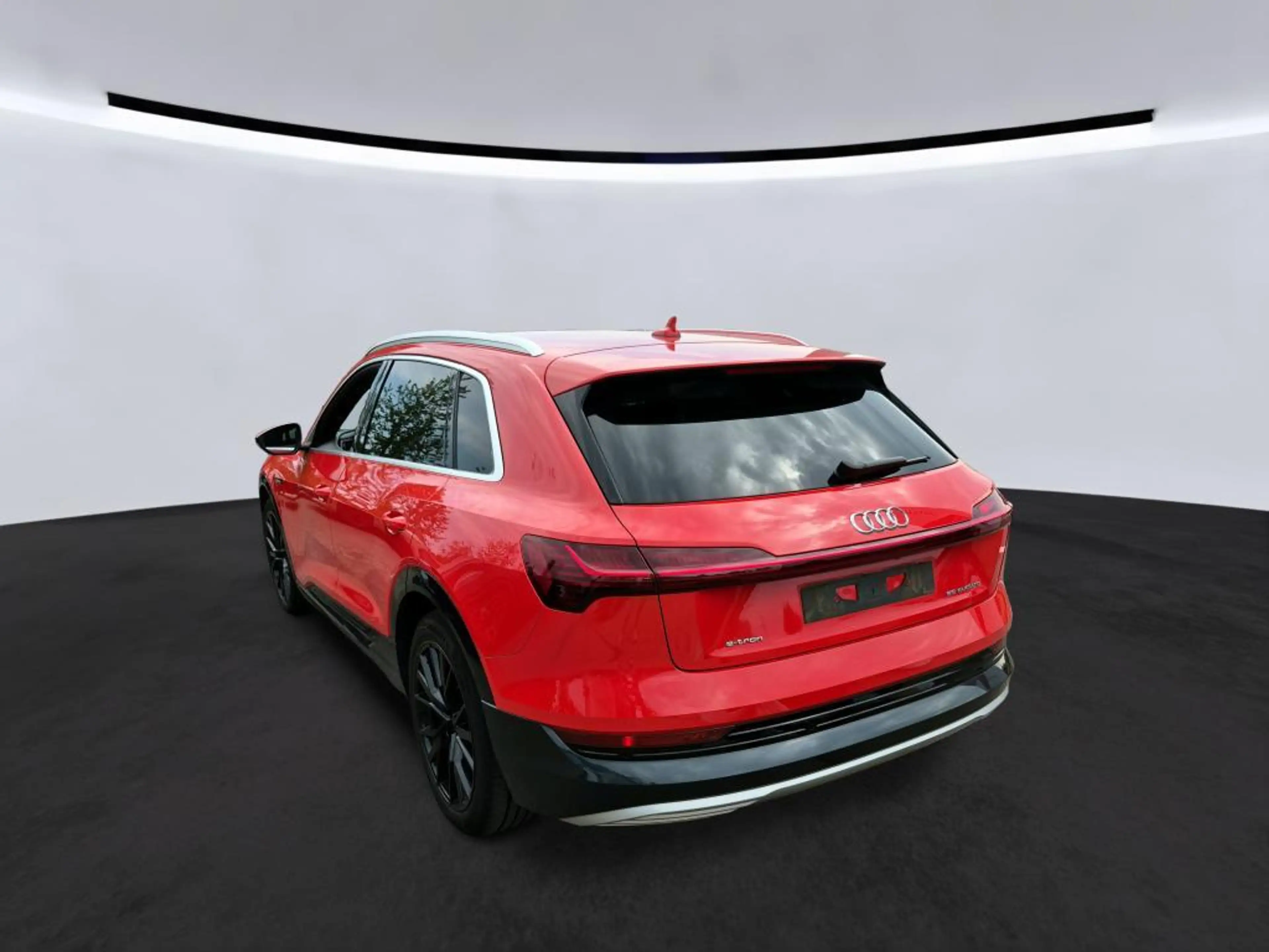 Audi e-tron 55 ADVANCED 21Z/DIGI-MATRIX/ACC/HuD/360° — photo 8