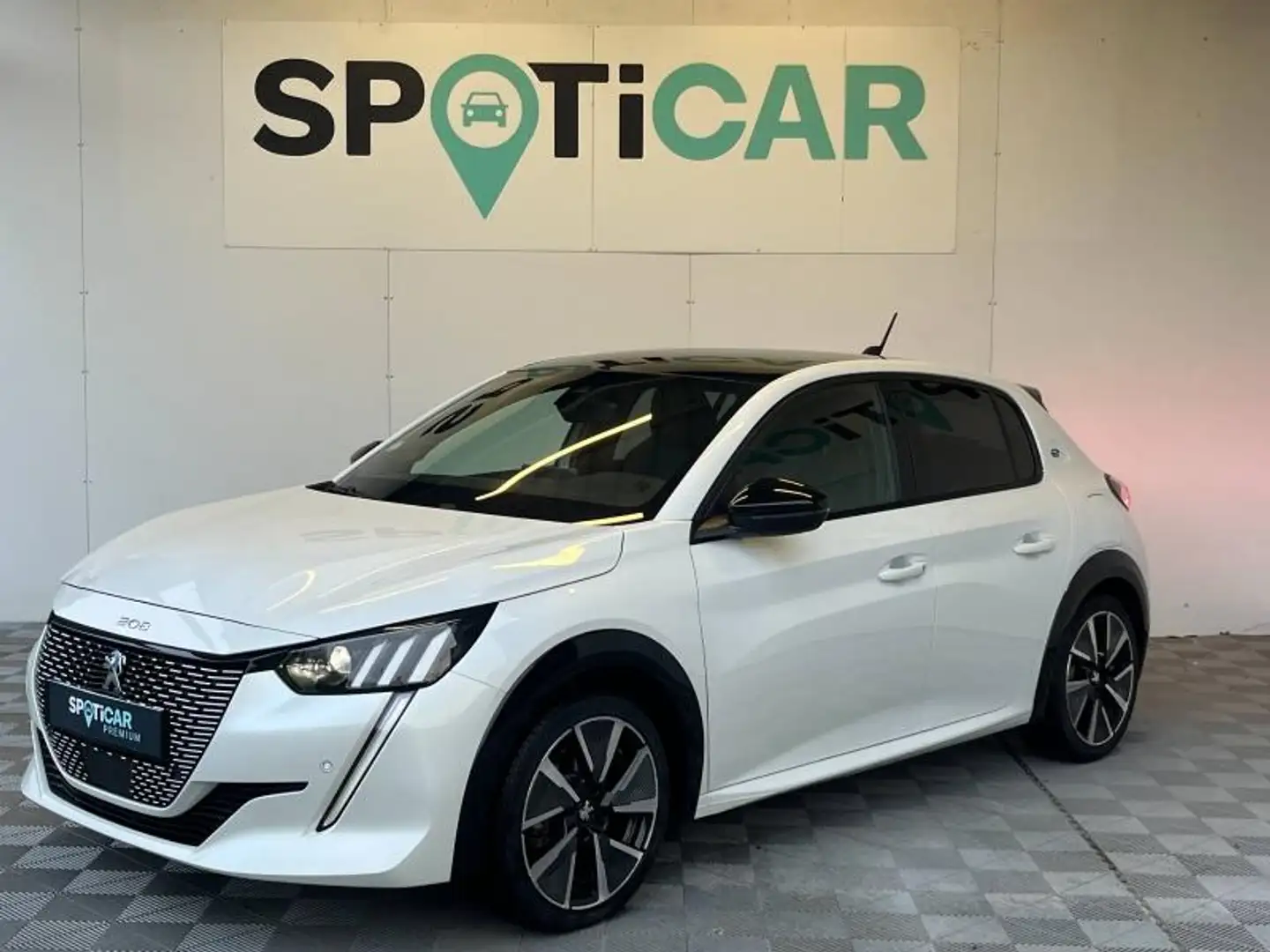 Peugeot e-208 e-208 136ch GT LINE Blanc - 1