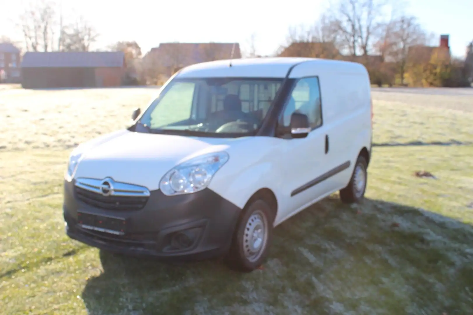 Opel Combo D Kasten L1H1 2,2t Weiß - 2