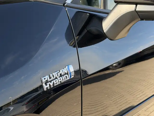 Toyota Rav4 view 5