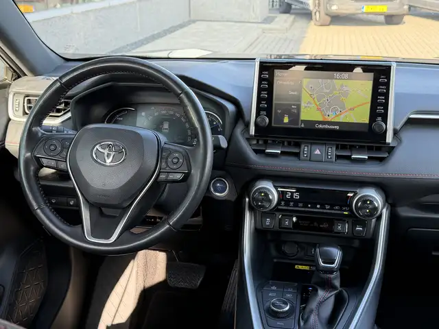 Toyota Rav4 view 23