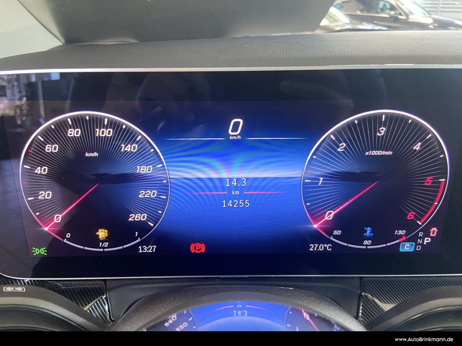 Mercedes-Benz V 250