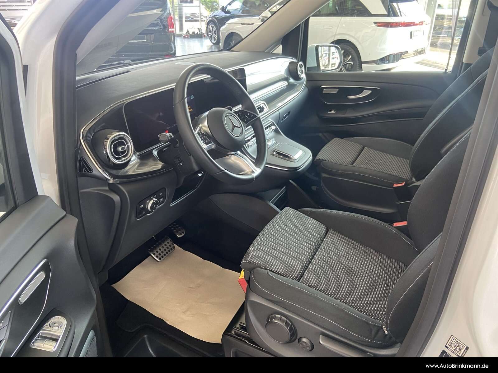 Mercedes-Benz V 250
