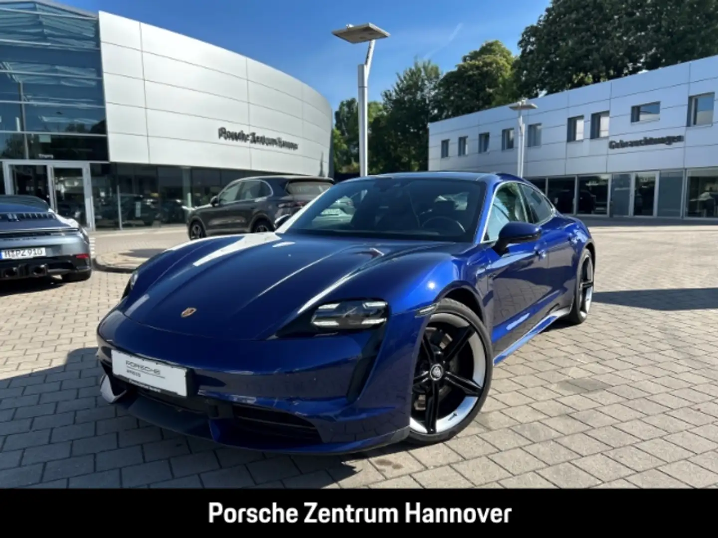 Porsche Taycan Turbo Azul - 1