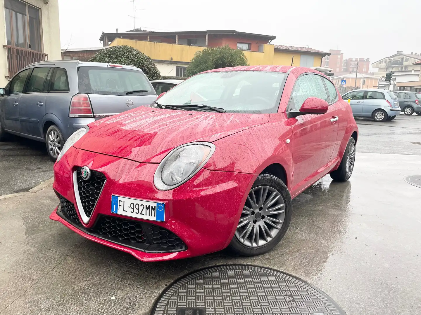 Alfa Romeo MiTo 1.4 70cv E6 OK NEOPATENTATI Rojo - 1