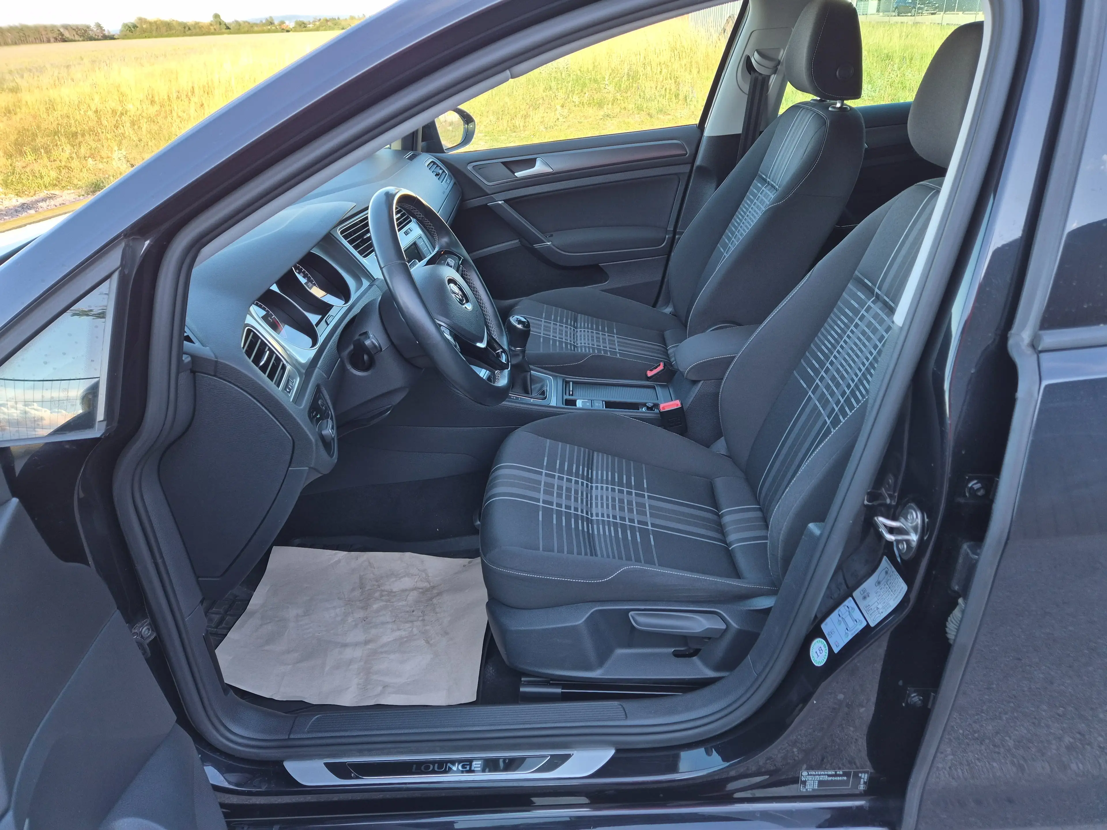 Volkswagen Golf Lounge BMT — photo 8