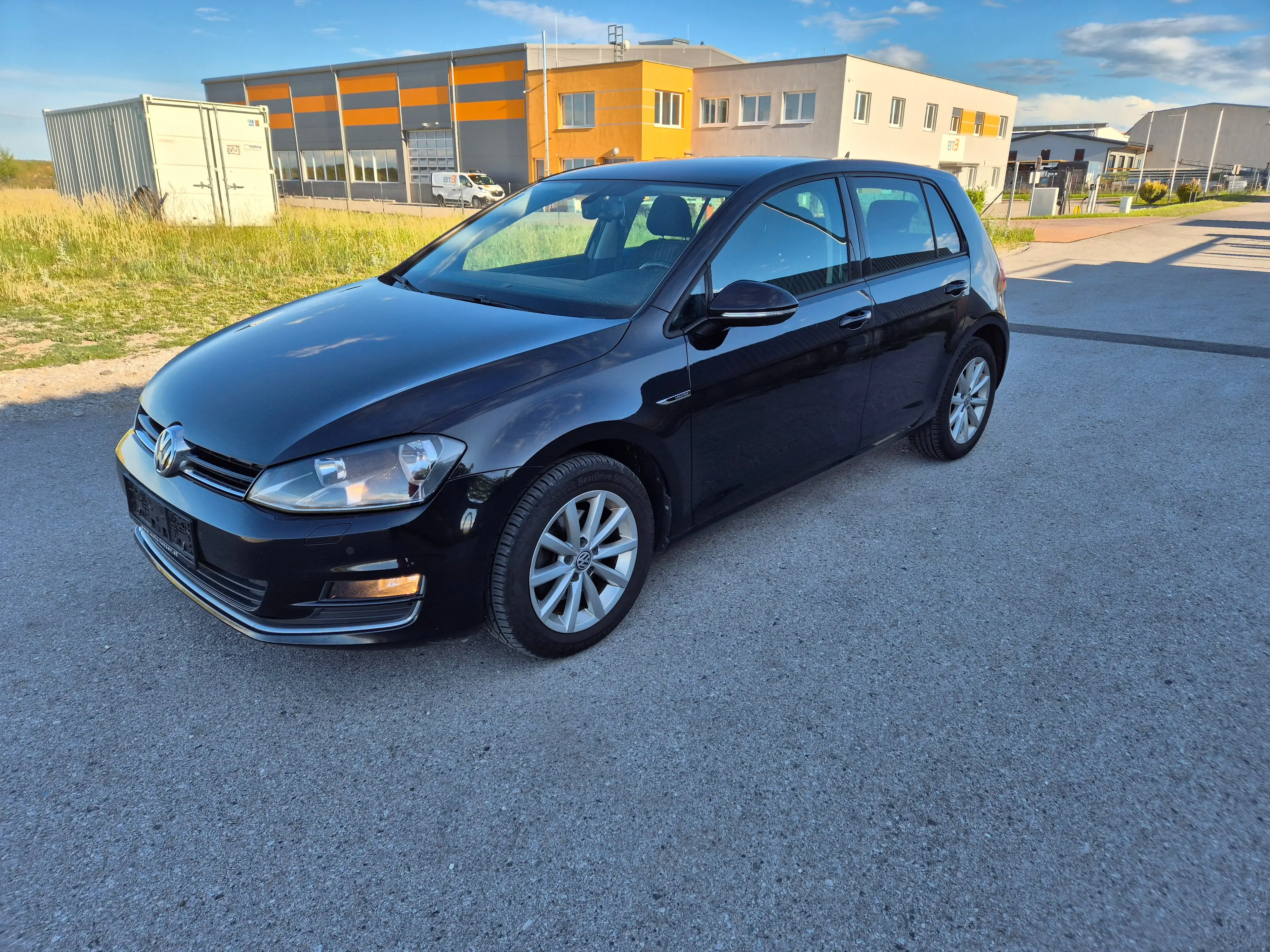Volkswagen Golf Lounge BMT — photo 2