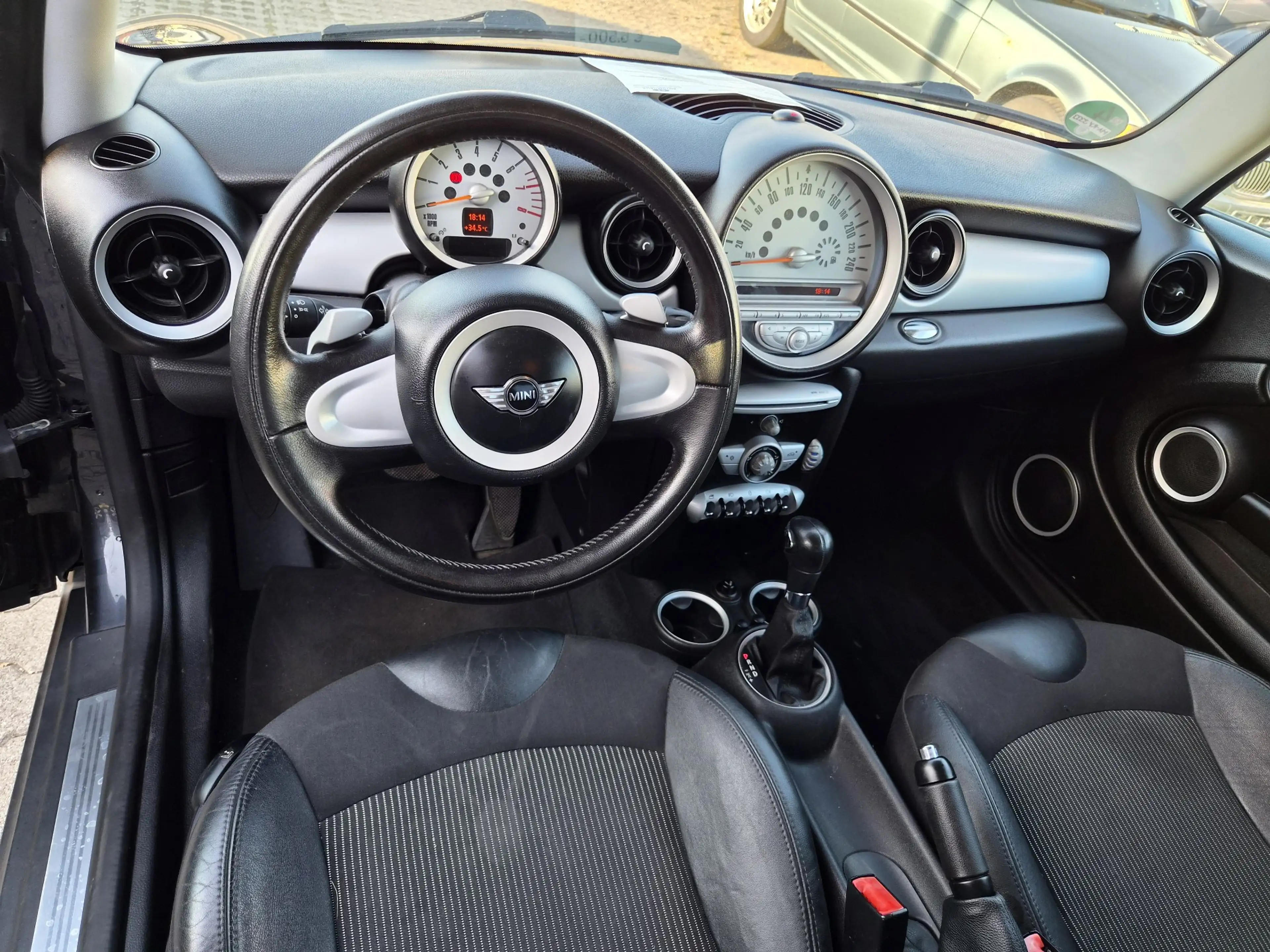 MINI One AC schnitzer & Automatik Getriebe & Leder — photo 9