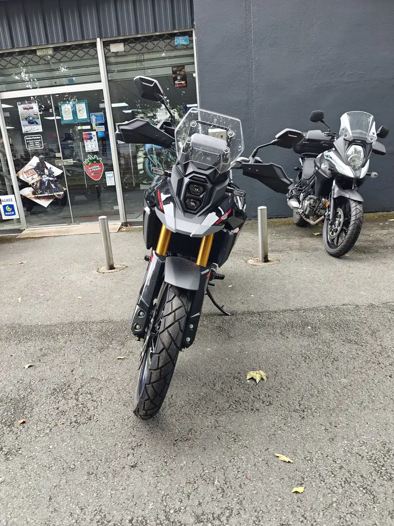 Suzuki V-Strom 800DE Schwarz - 2
