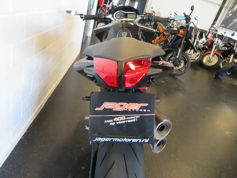 MV Agusta Brutale 1078 - foto 7