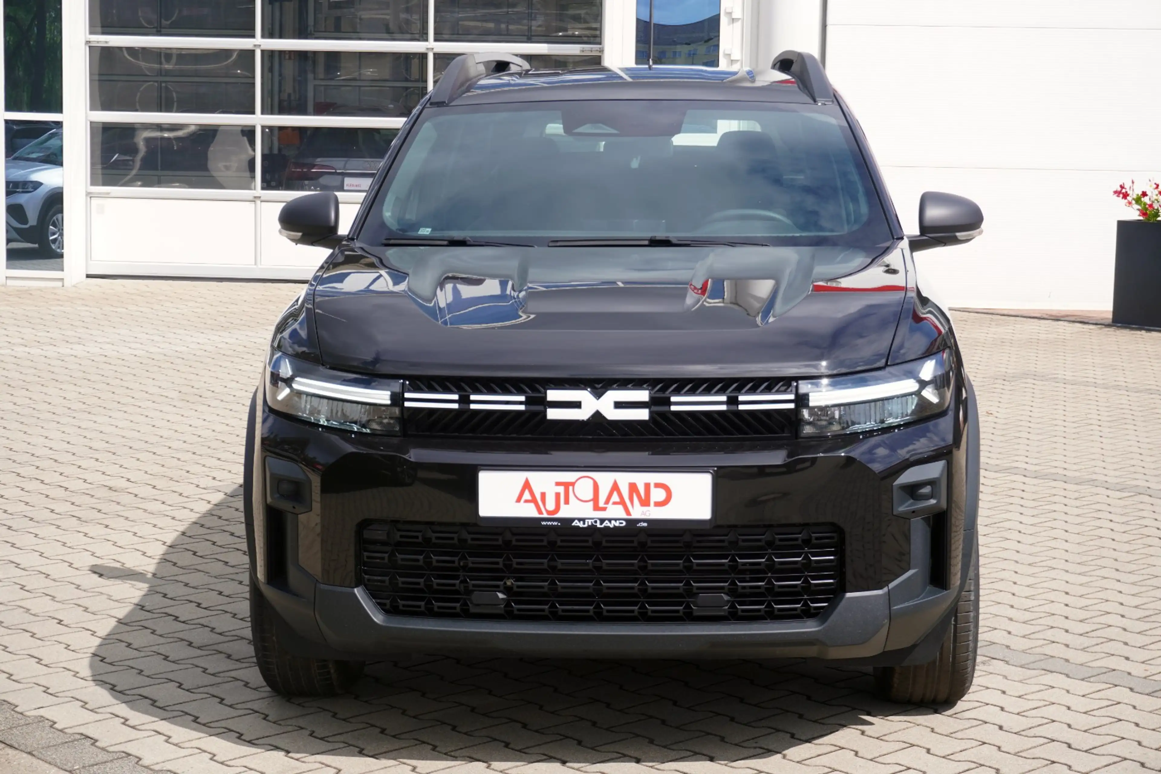 Dacia Bigster Essential 140 mHev LED Kamera Tempomat — photo 2