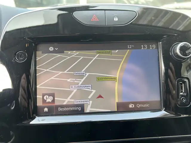 Renault Clio view 7