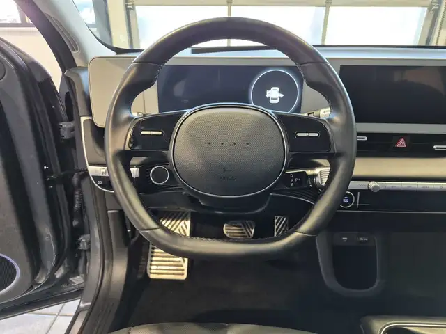 Hyundai Ioniq 5 view 10